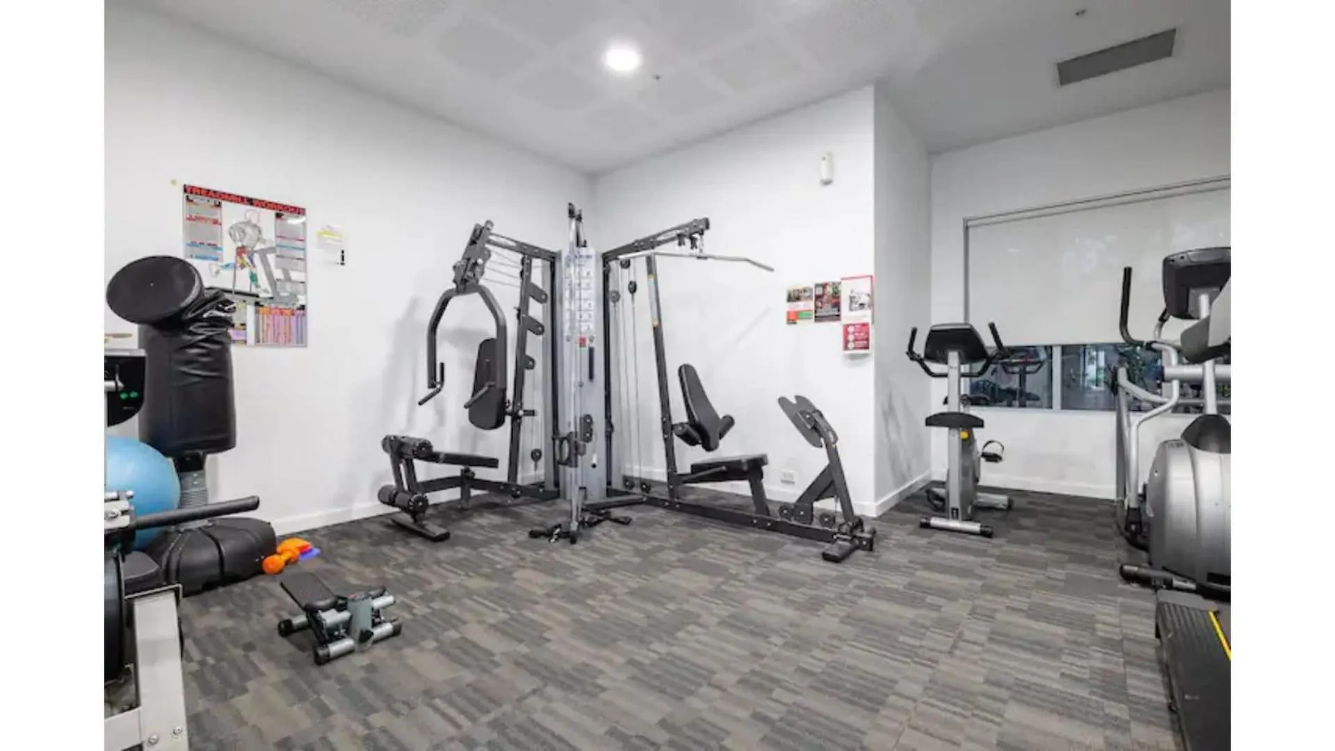 Stylish Apartment In Brisbane Share Save